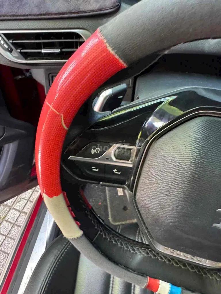 Peugeot 5008 2021 photo 4