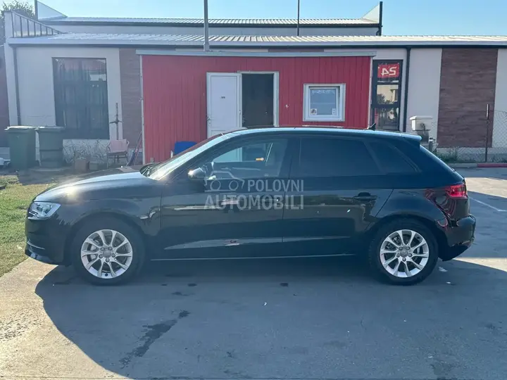 Audi A3 2015 photo 5