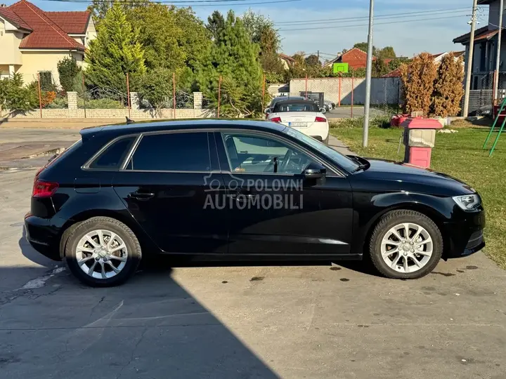 Audi A3 2015 photo 4
