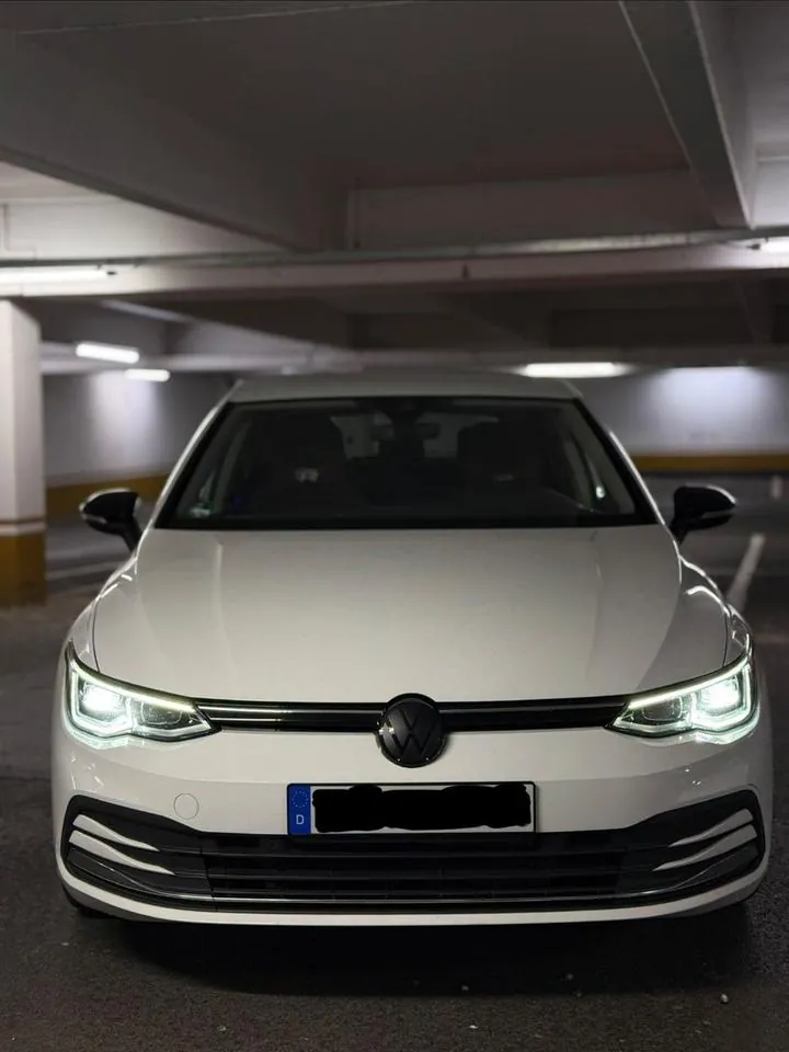 Volkswagen Golf 8