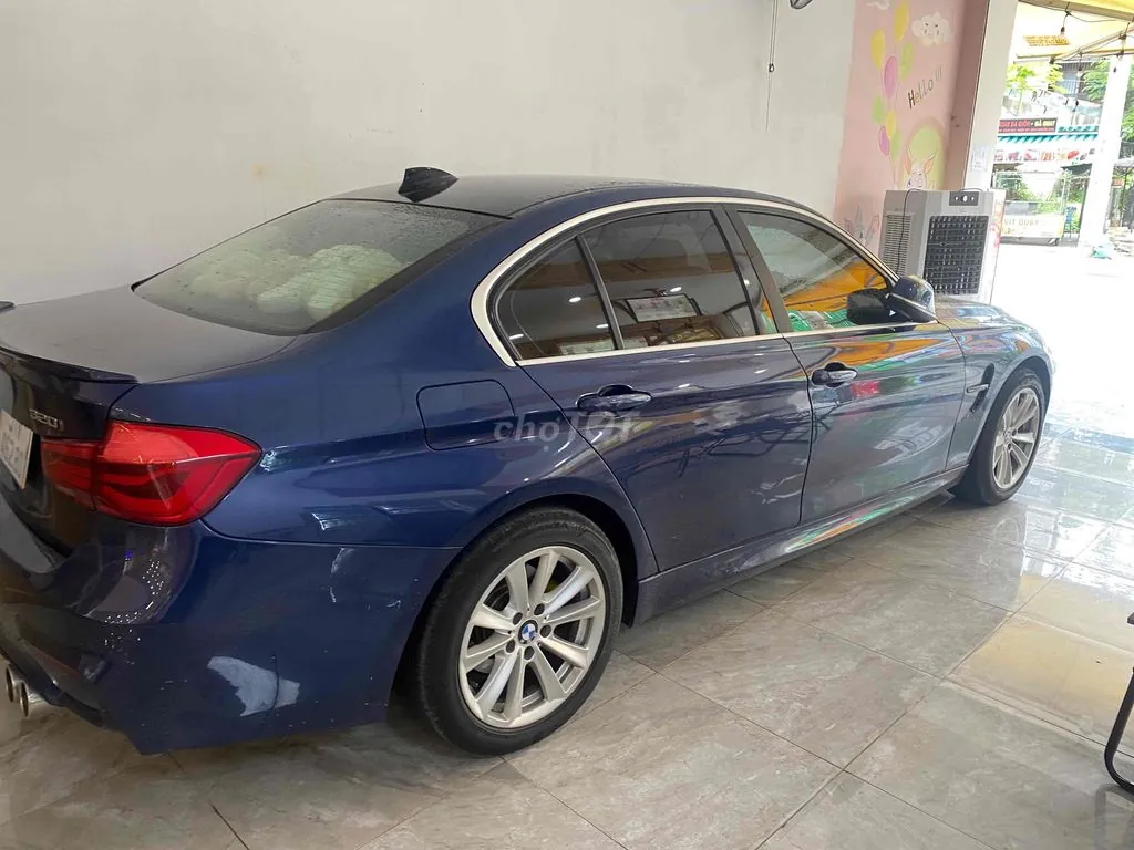 BMW 3 Series 2016 photo 3