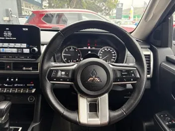 Mitsubishi Triton 2025 photo 4