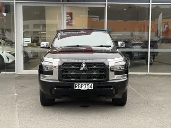 Mitsubishi Triton 2025 photo 3