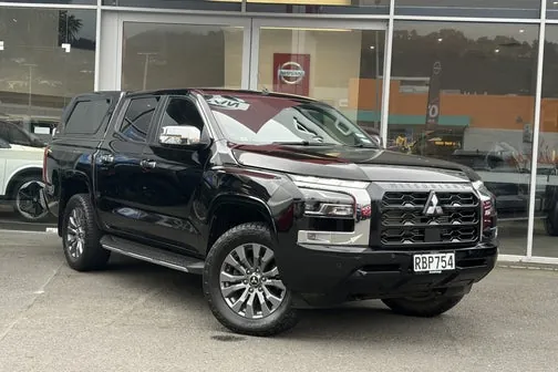 Mitsubishi Triton