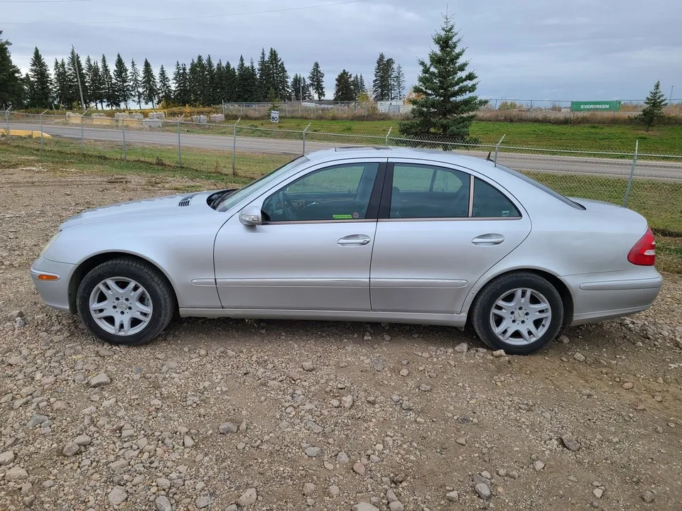 Mercedes-Benz E320 2003 photo 5