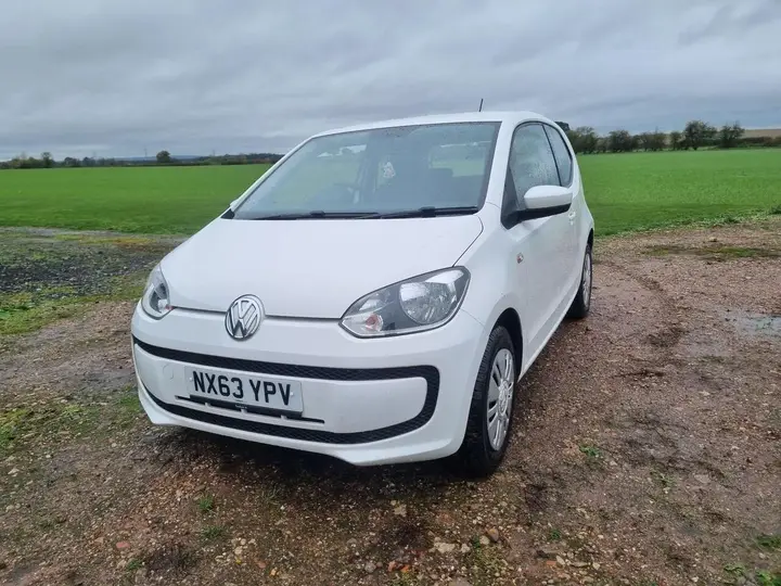 Volkswagen Up 2013 photo 3