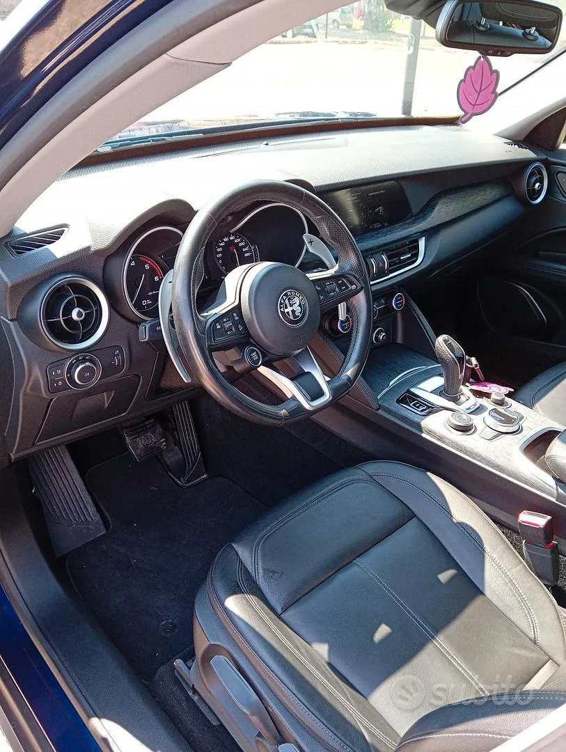 Alfa Romeo Stelvio 2021 photo 4