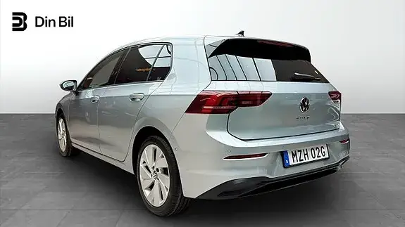 Volkswagen Golf I 2026 photo 3