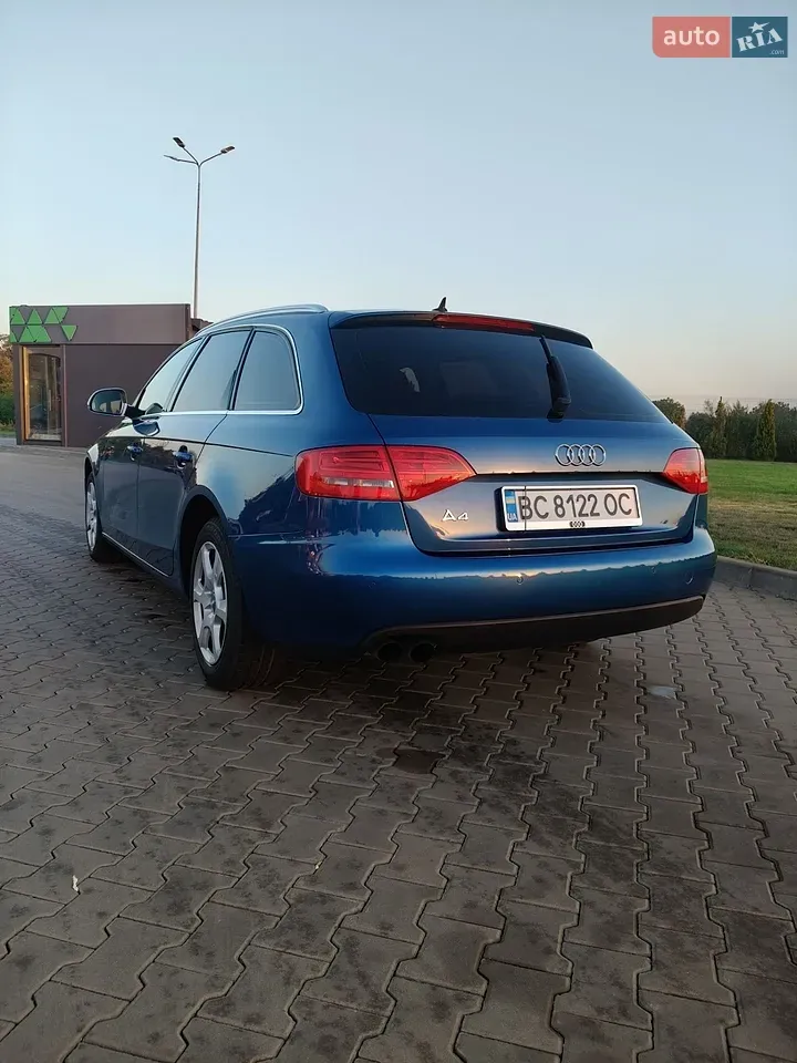Audi A4 2008 photo 4