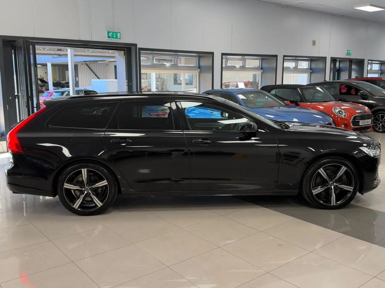 Volvo V90 2019 photo 2
