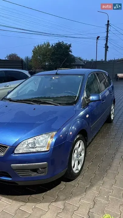 Ford Focus 2008 photo 2