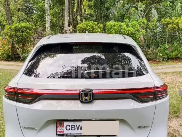 Honda Vezel 2025 photo 3