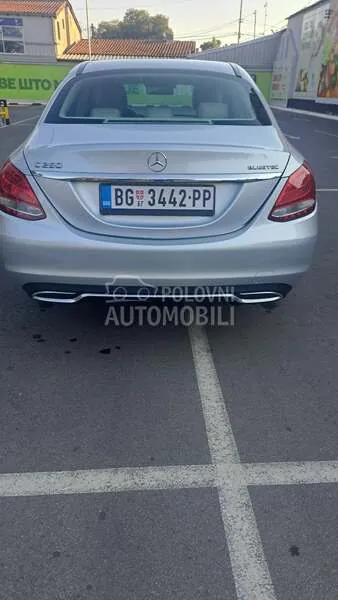 Mercedes-Benz C 250 2015 photo 4