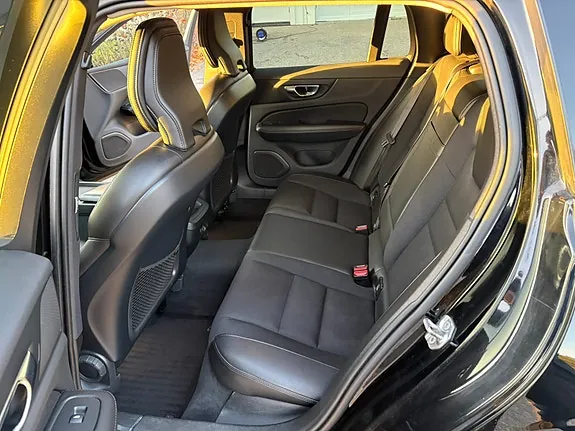 Volvo V60 2020 photo 4