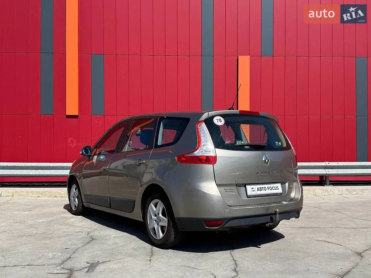 Renault Grand Scenic 2012 photo 5