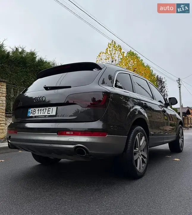 Audi Q7 2013 photo 4