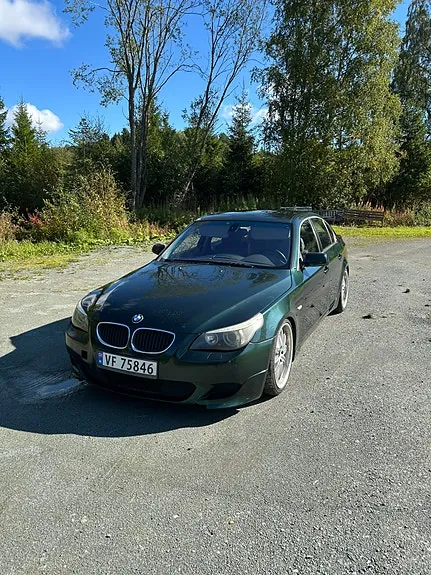 BMW 530D 2004 photo 2