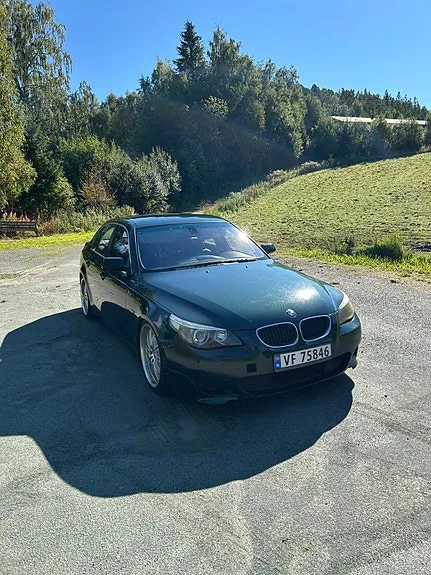 BMW 530D 2004 photo 3