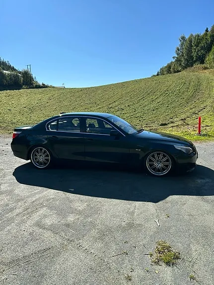 BMW 530D 2004 photo 5