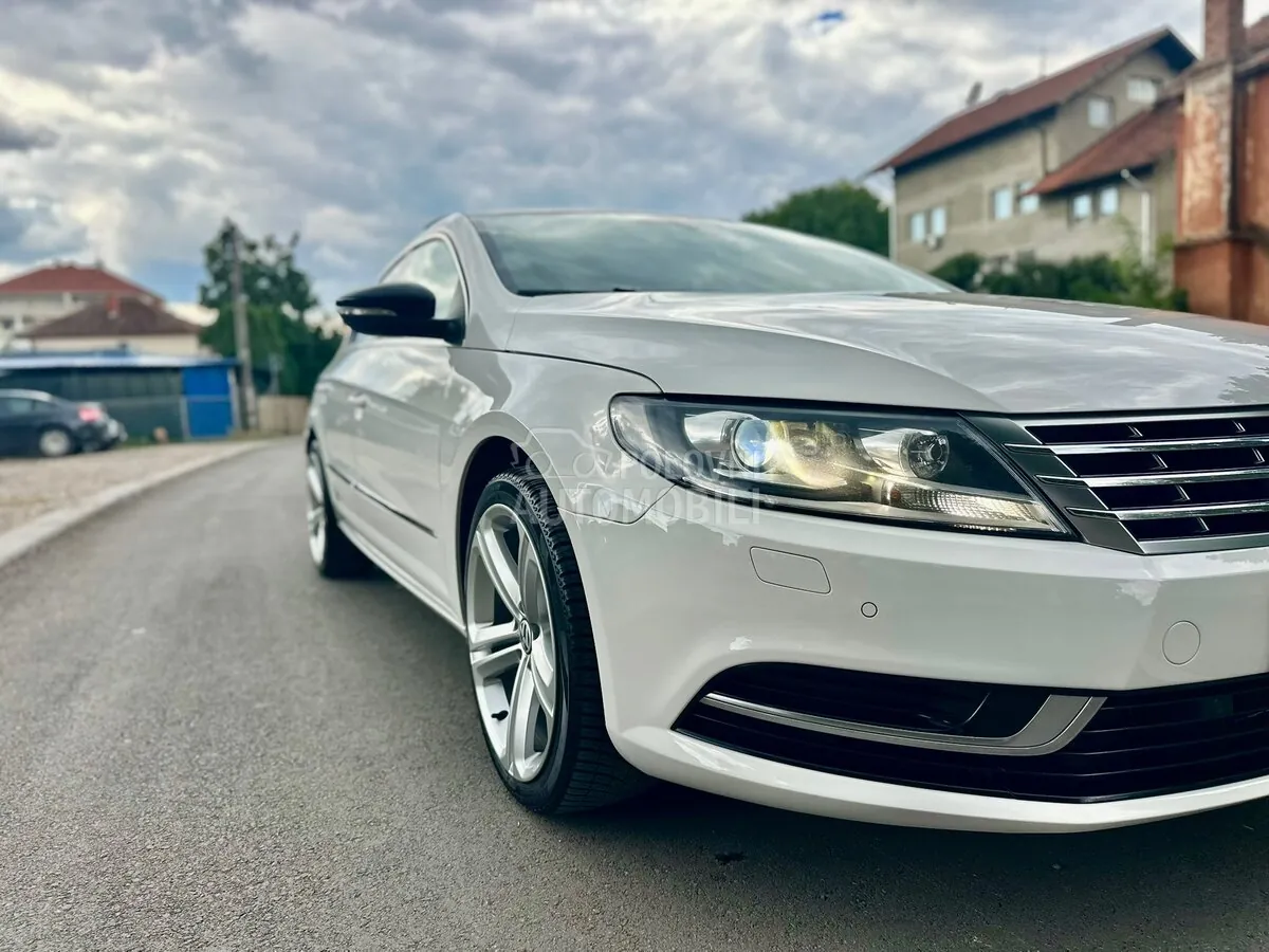 Volkswagen Passat Cc 2014 photo 2