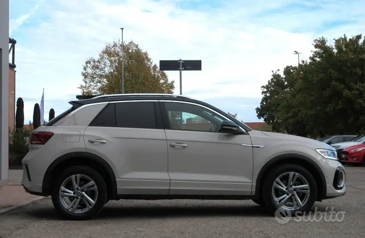 Volkswagen T-Roc 2023 photo 5