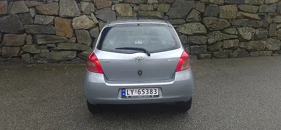 Toyota Yaris 2008 photo 5