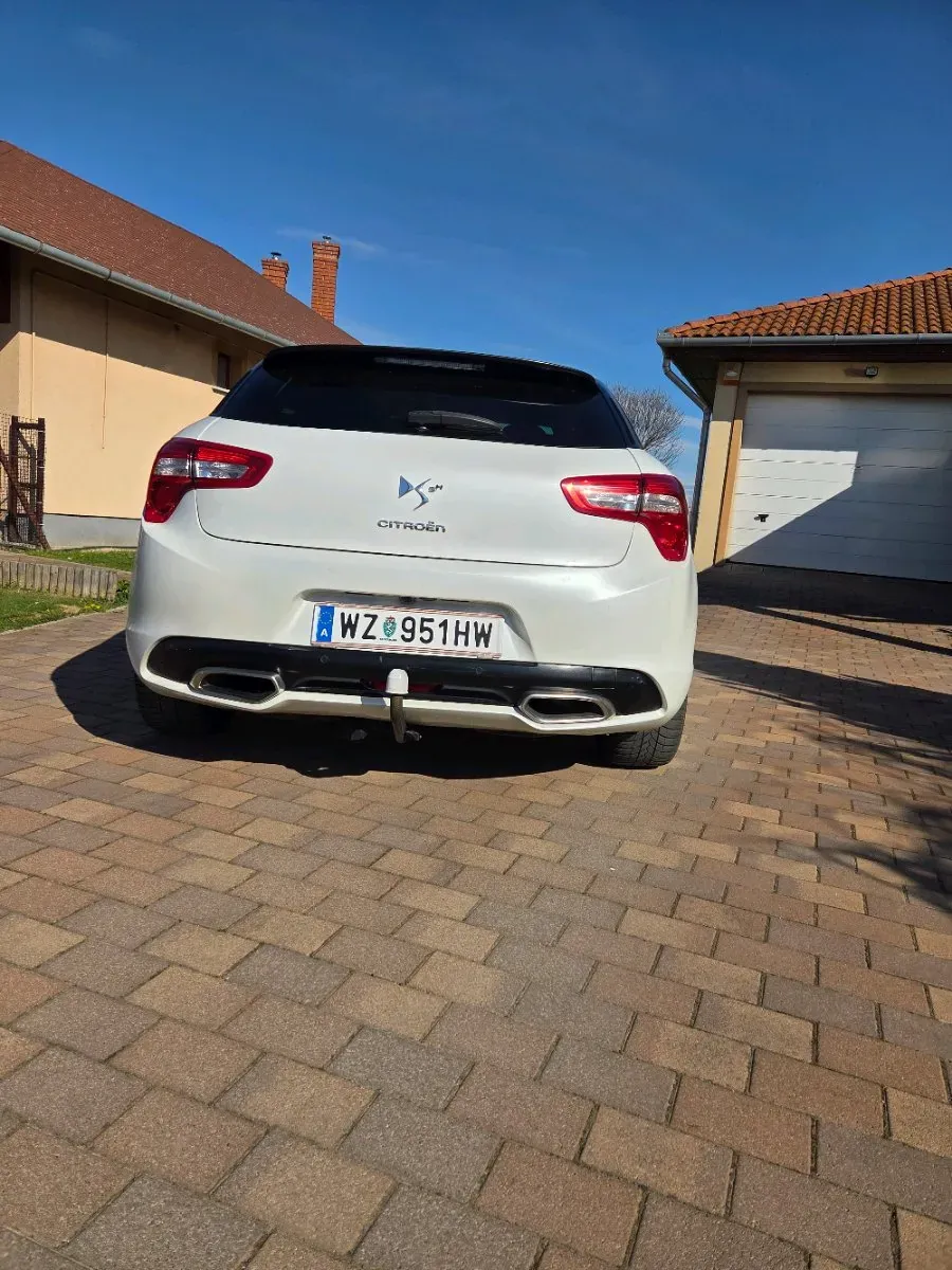 Citroen Ds5 2012 photo 2