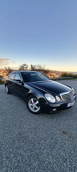 Mercedes-Benz E200