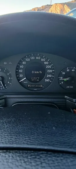 Mercedes-Benz E200 2007 photo 3