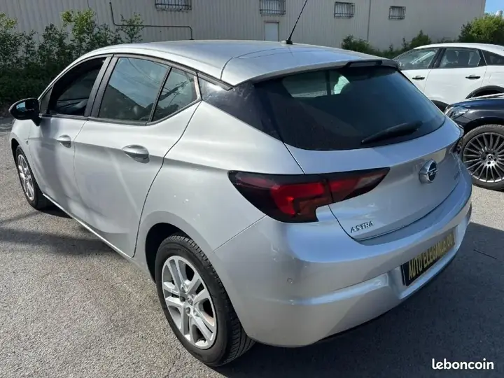 Opel Astra 2016 photo 4