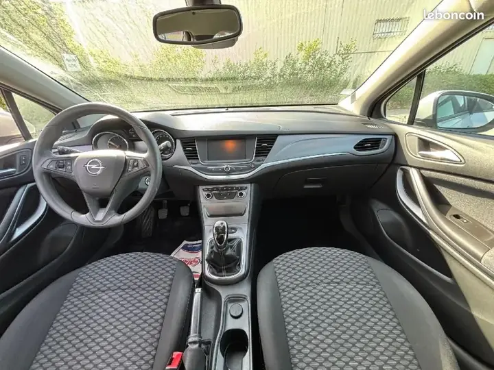 Opel Astra 2016 photo 5