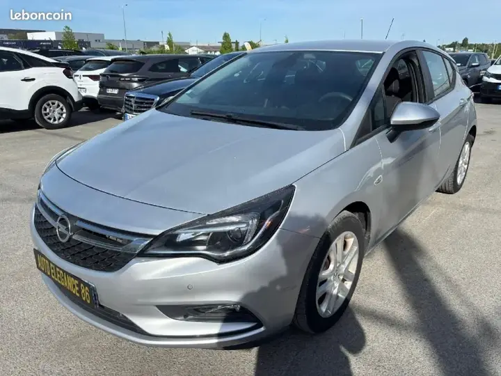 Opel Astra 2016 photo 2