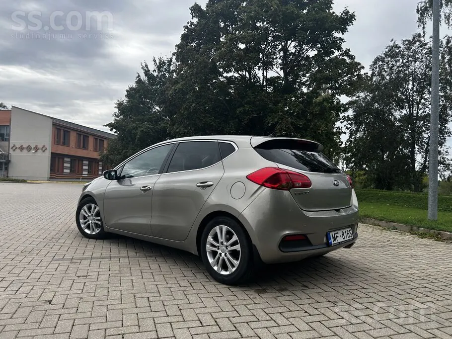 Kia Ceed 2013 photo 5