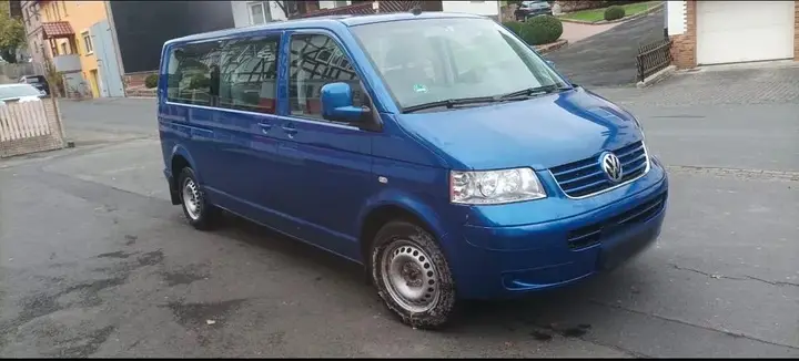 Volkswagen T5 Caravelle