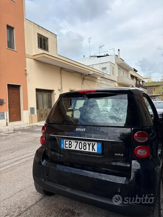 Smart Fortwo 2010 photo 2