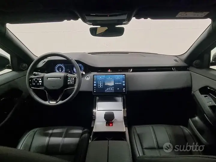 Land Rover Evoque 2024 photo 4