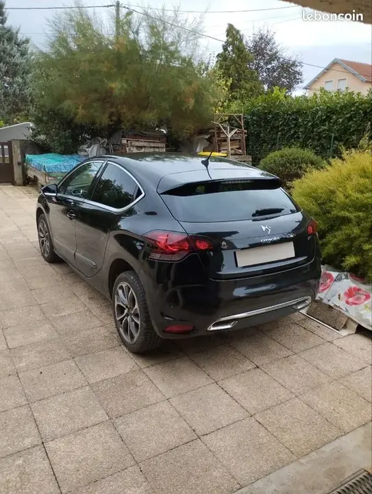 Citroen Ds4 2012 photo 2