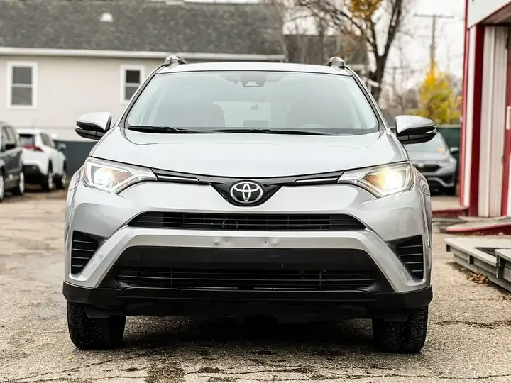 Toyota Rav4 2018 photo 5