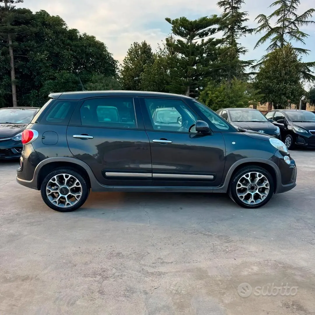 Fiat 500L 2013 photo 4