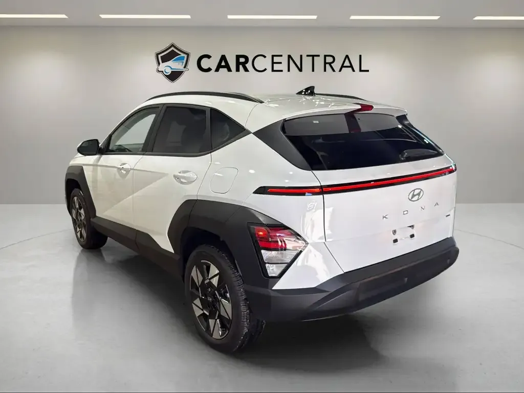 Hyundai Kona 2025 photo 3