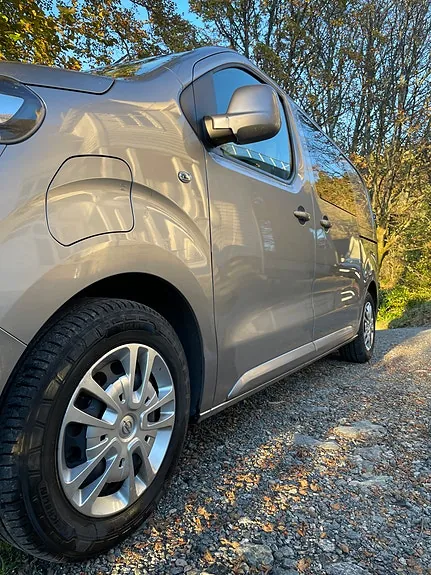 Opel Vivaro 2021 photo 4