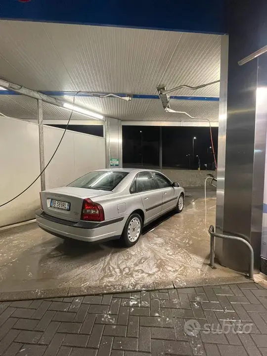 Volvo S80