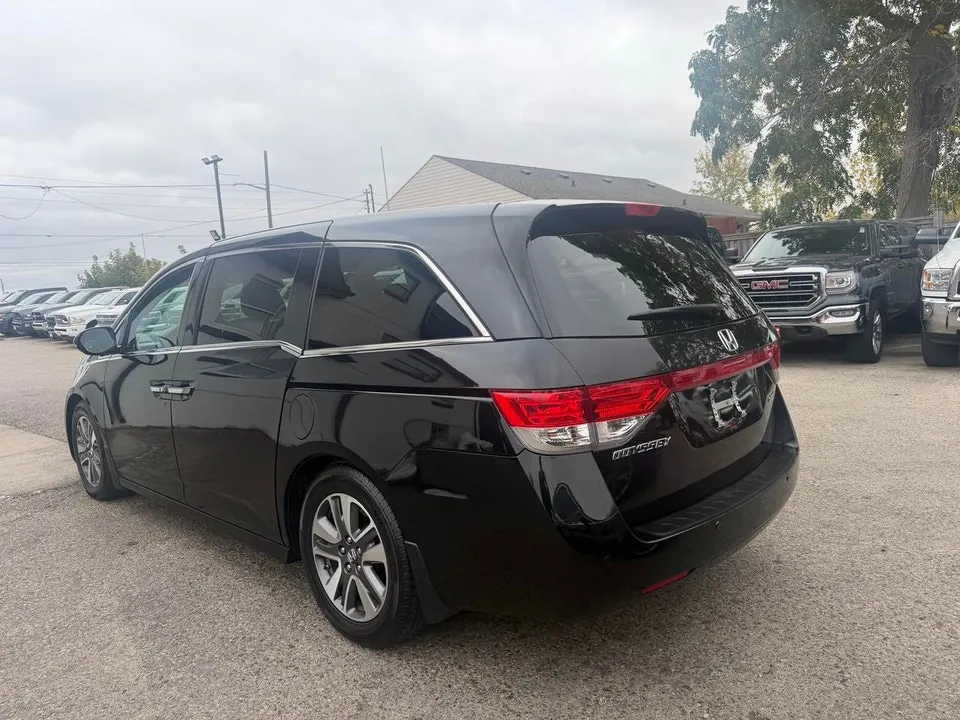 Honda Odyssey 2014 photo 5
