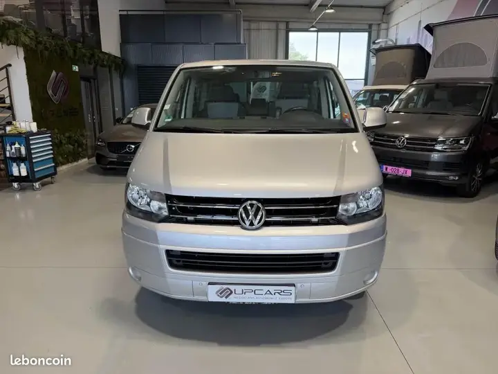 Volkswagen Multivan 2014 photo 2