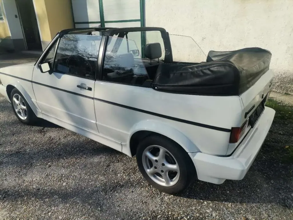 Volkswagen Golf 1989 photo 2