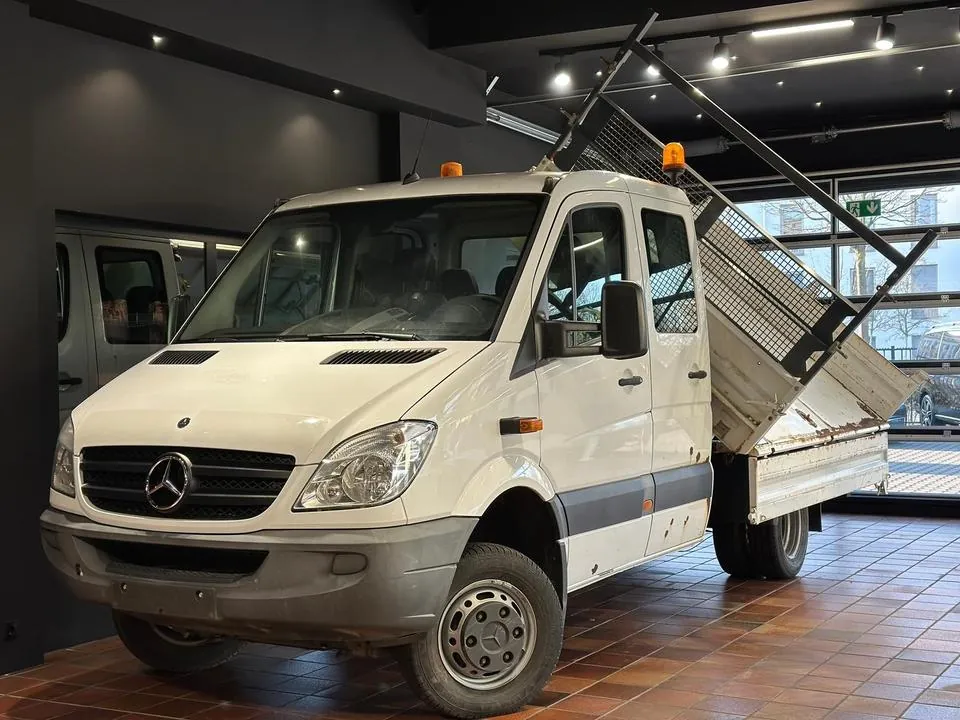 Mercedes-Benz Allrad Sprinter 516 4X4