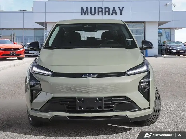 Chevrolet Bolt 2027 photo 2