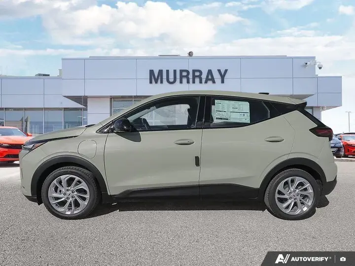 Chevrolet Bolt 2027 photo 4