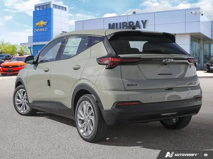 Chevrolet Bolt 2027 photo 5