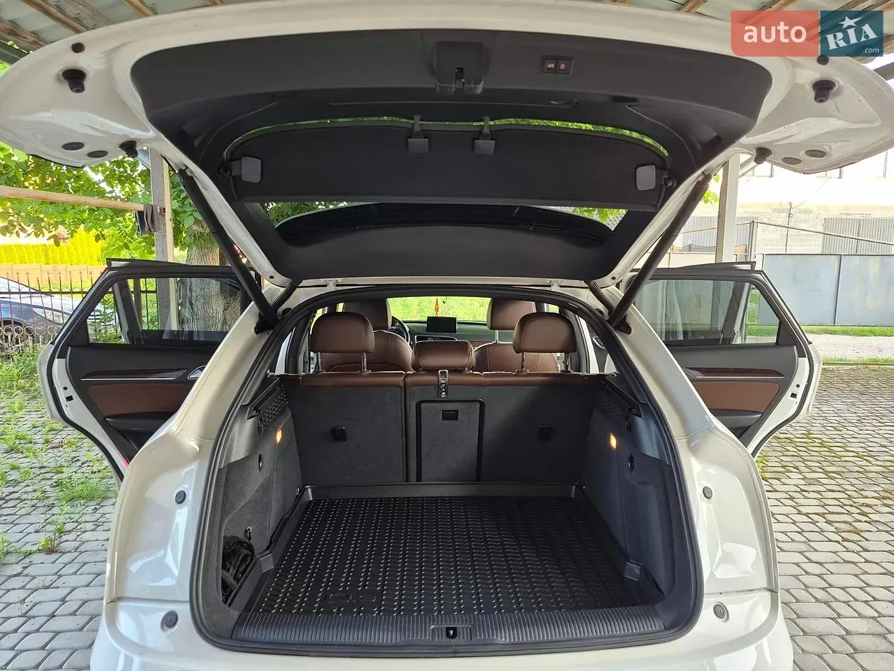 Audi Q3 2014 photo 4